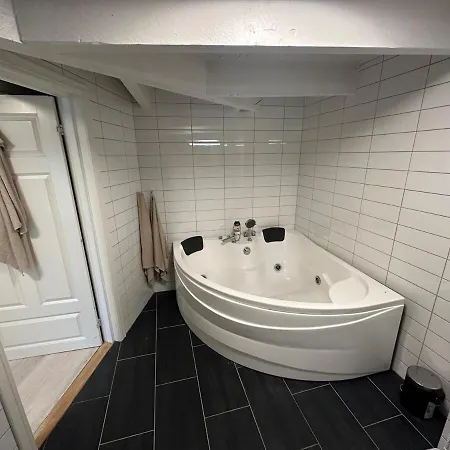 Dronninns Gate, 0401 Kristiansand
